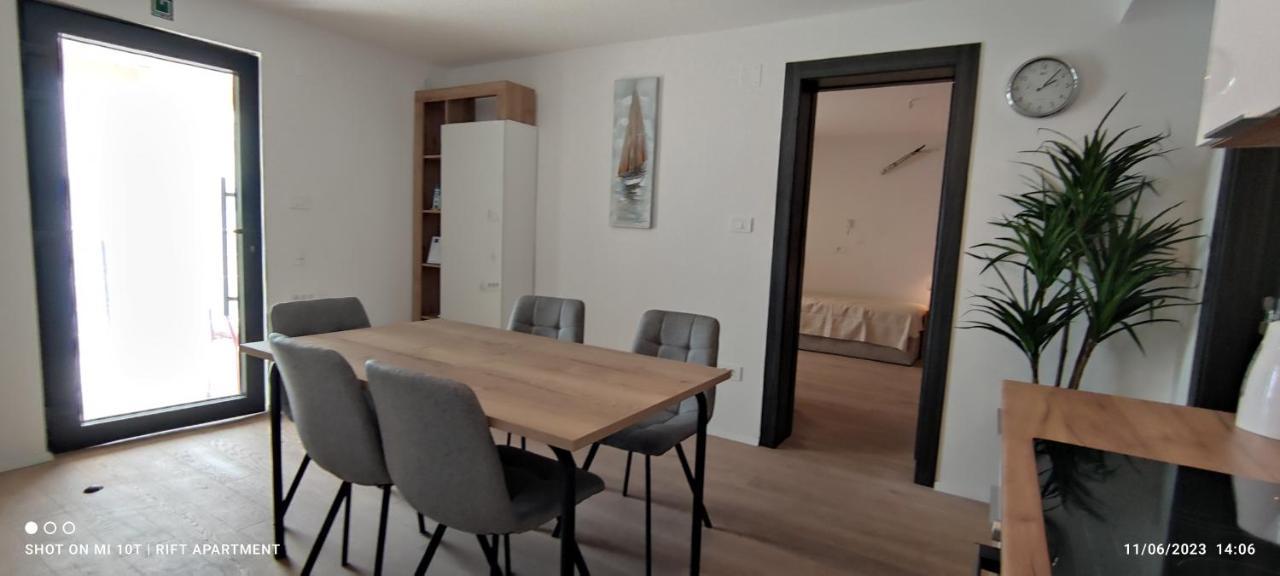 Rift Luxury Apartments Marusici  Kültér fotó